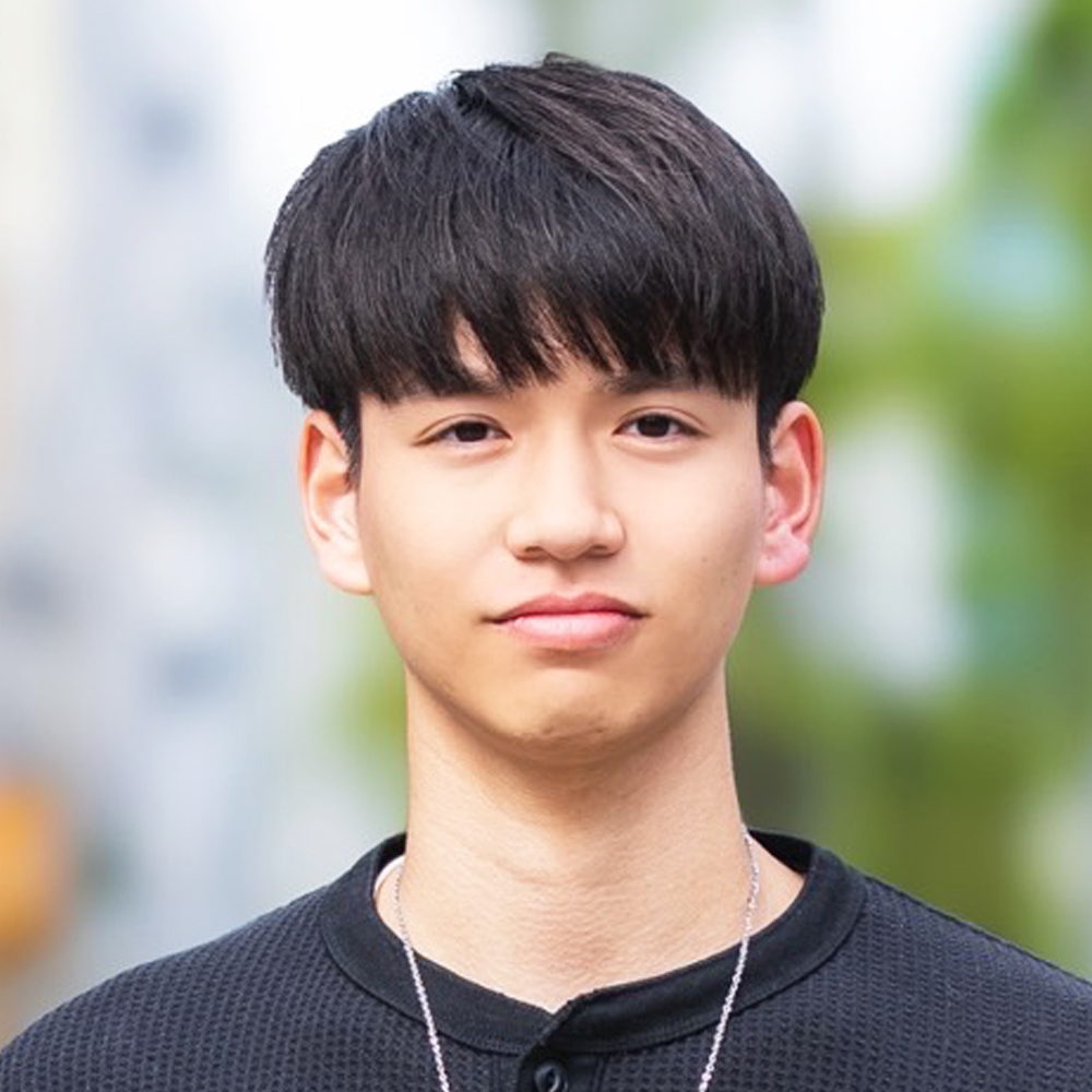 岡本 侑己